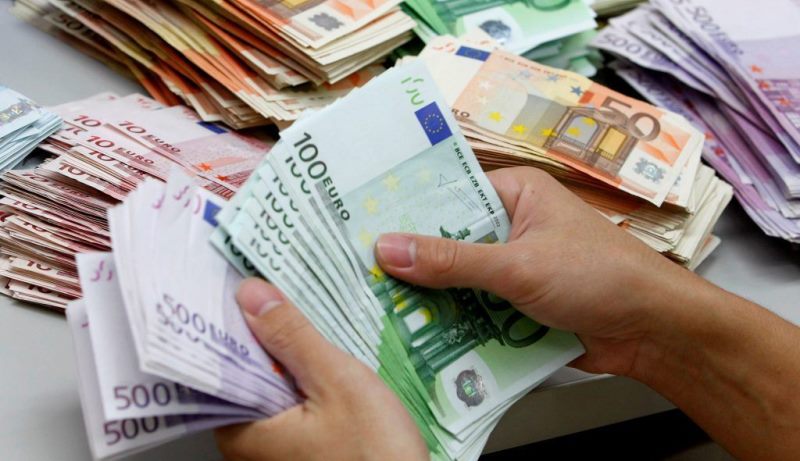 Nis emetimi i eurobondit, ja norma e interesit qe synohet